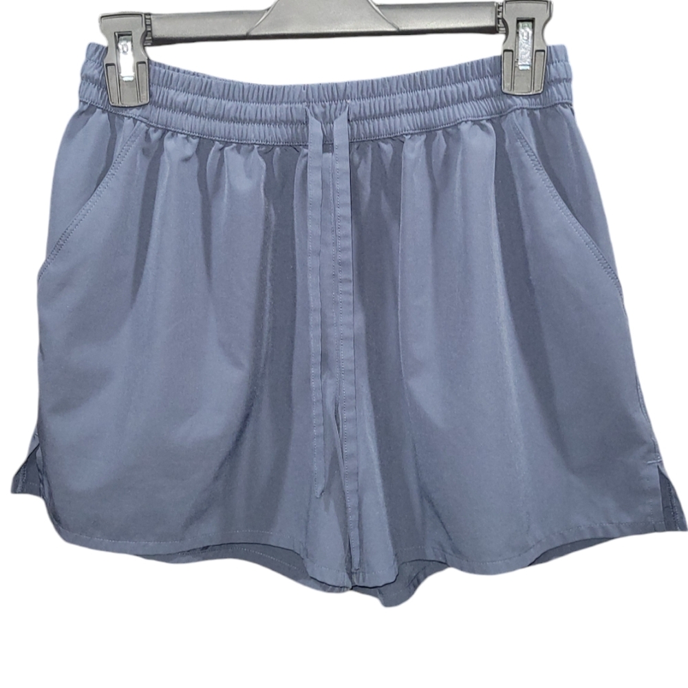 Halfmoon by modern movement pull-on drawstring shorts Size M